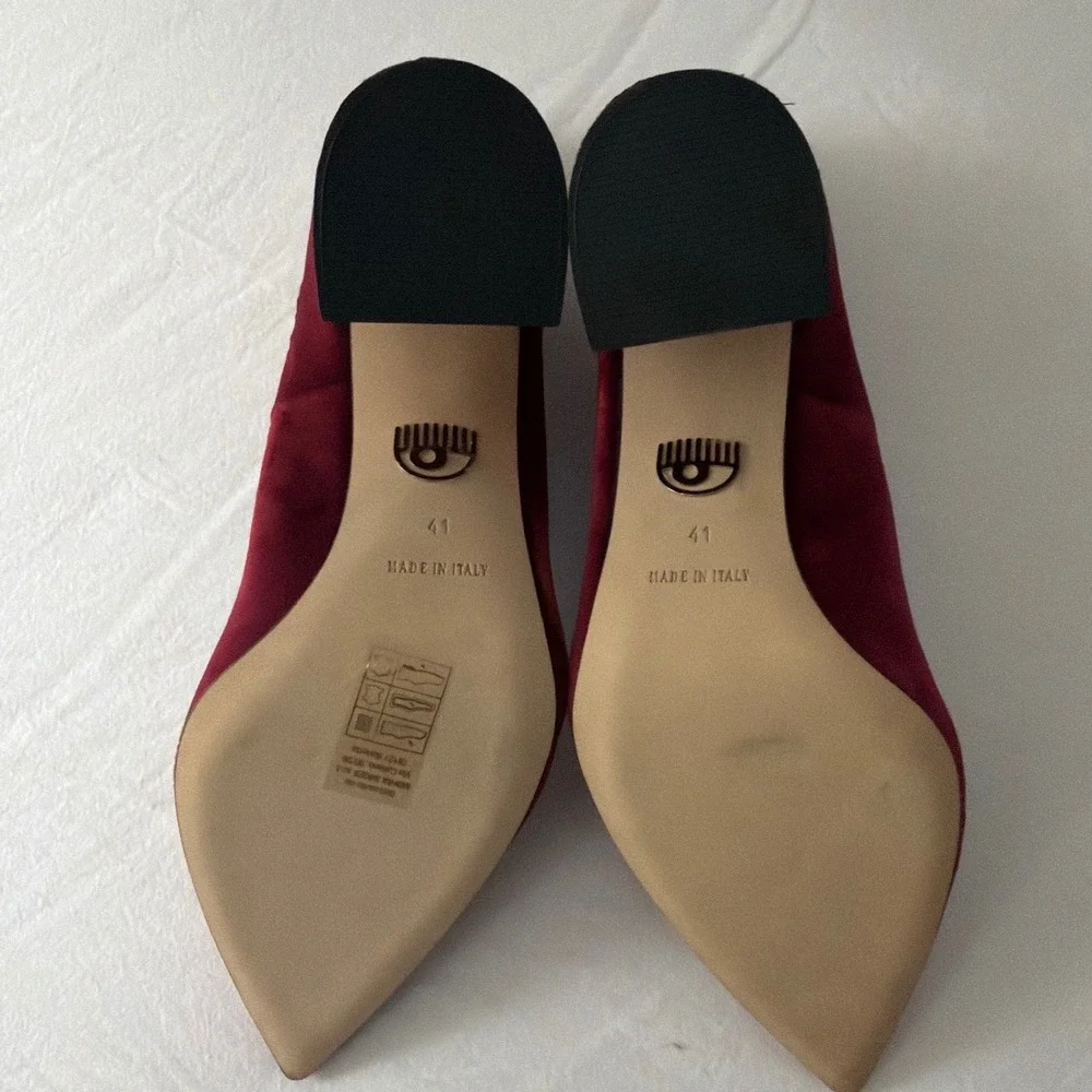 Chiara Ferragni Burgundy Velvet Star Block Heel Pointed Toe Pumps Size 41 Italy